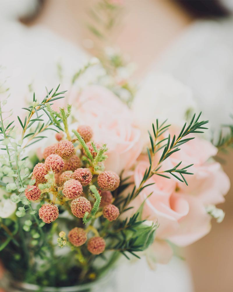 Florist i Vargön Vänersborg Trollhättan torsdagsbuketten bukett blommor arrangemang begravning event bröllop